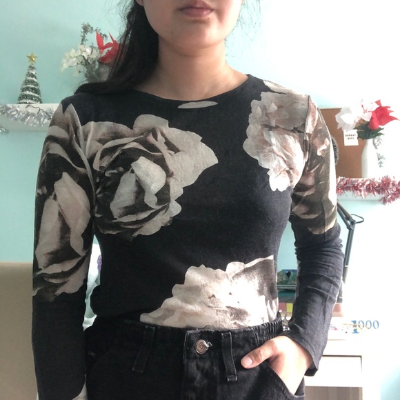 Zara Floral Mesh Long Sleeve Black Cropped Top - Picture 6 of 7